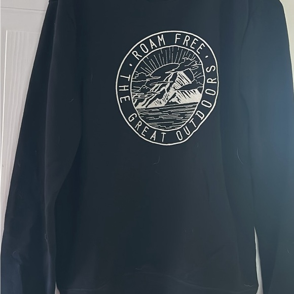 Mountain embroidered crew neck - Picture 2 of 3